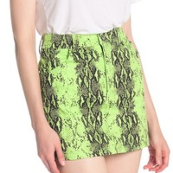 Snake Print Mini Skirt - Picture 1 of 6